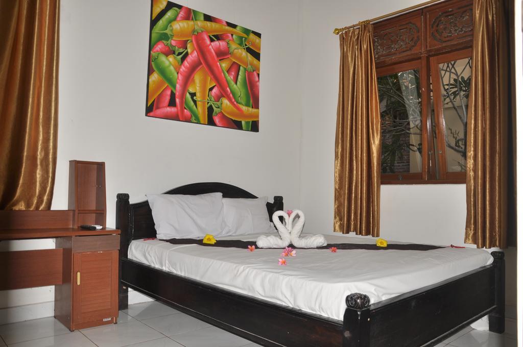 Crystal Beach Bali Candidasa Quarto foto